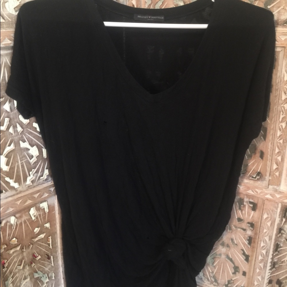 Black comfortable T-shirt